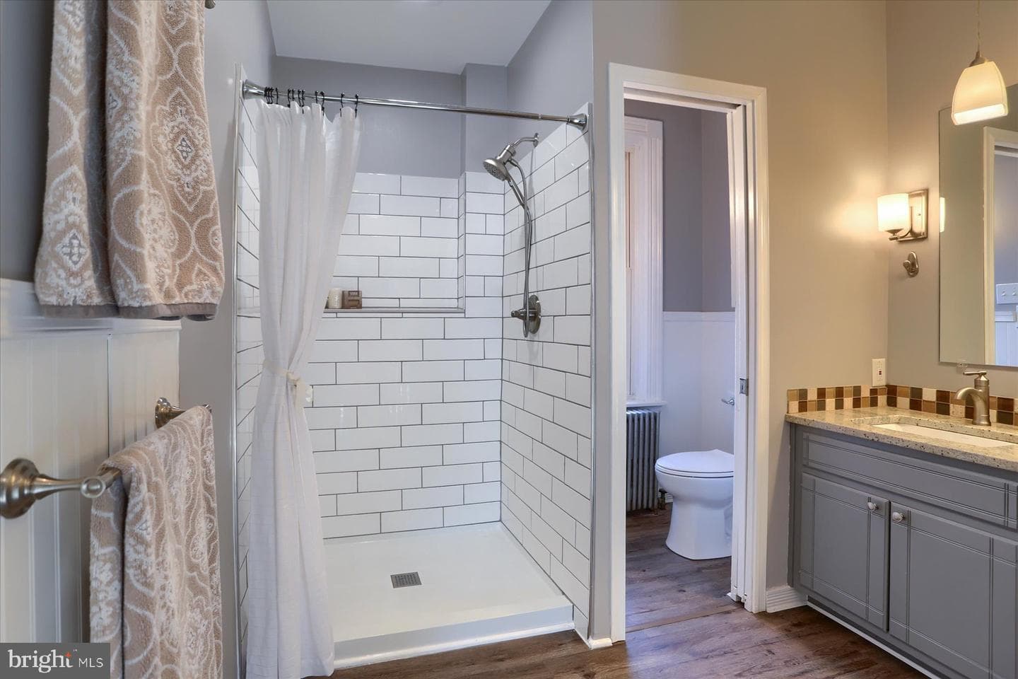 534 Lancaster Avenue photo 24