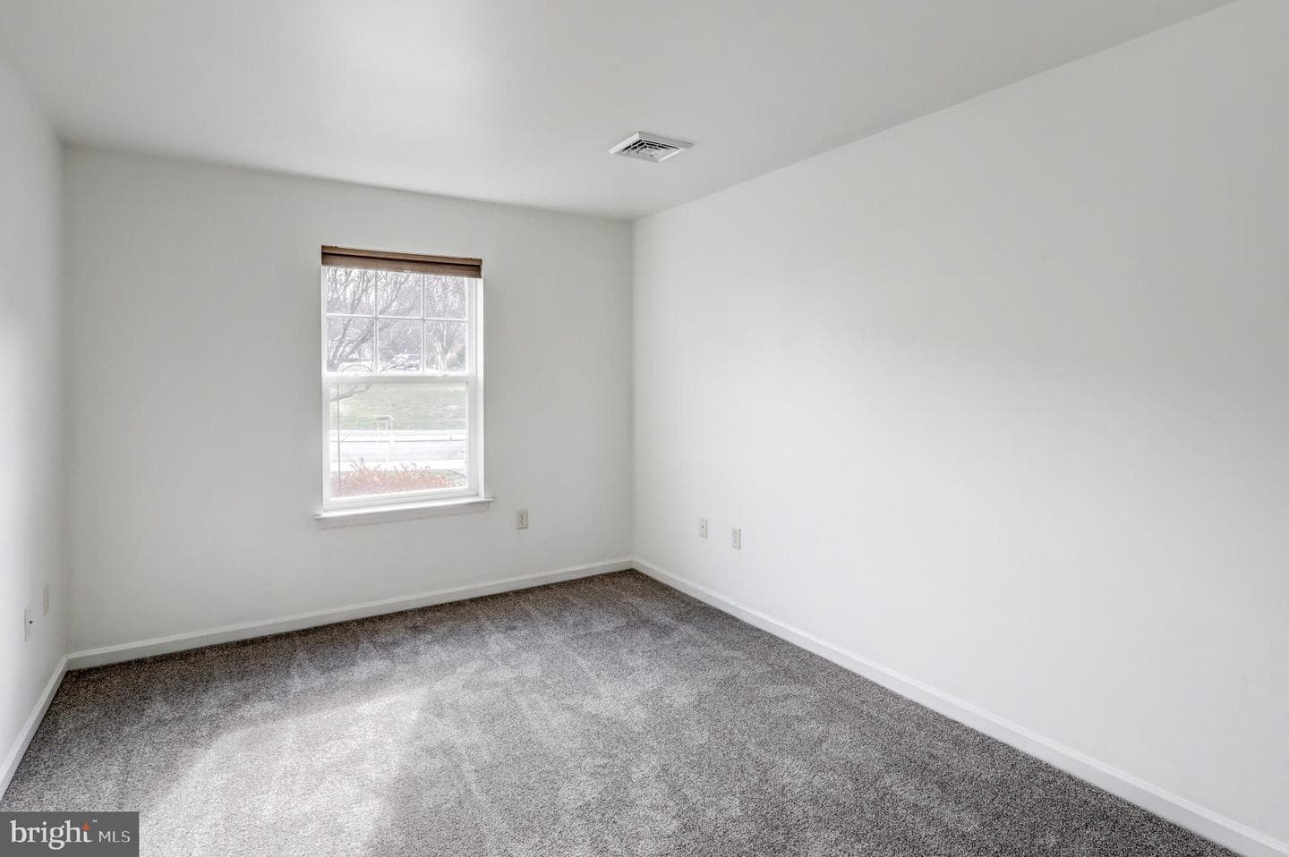 413 Pratt Circle photo 19