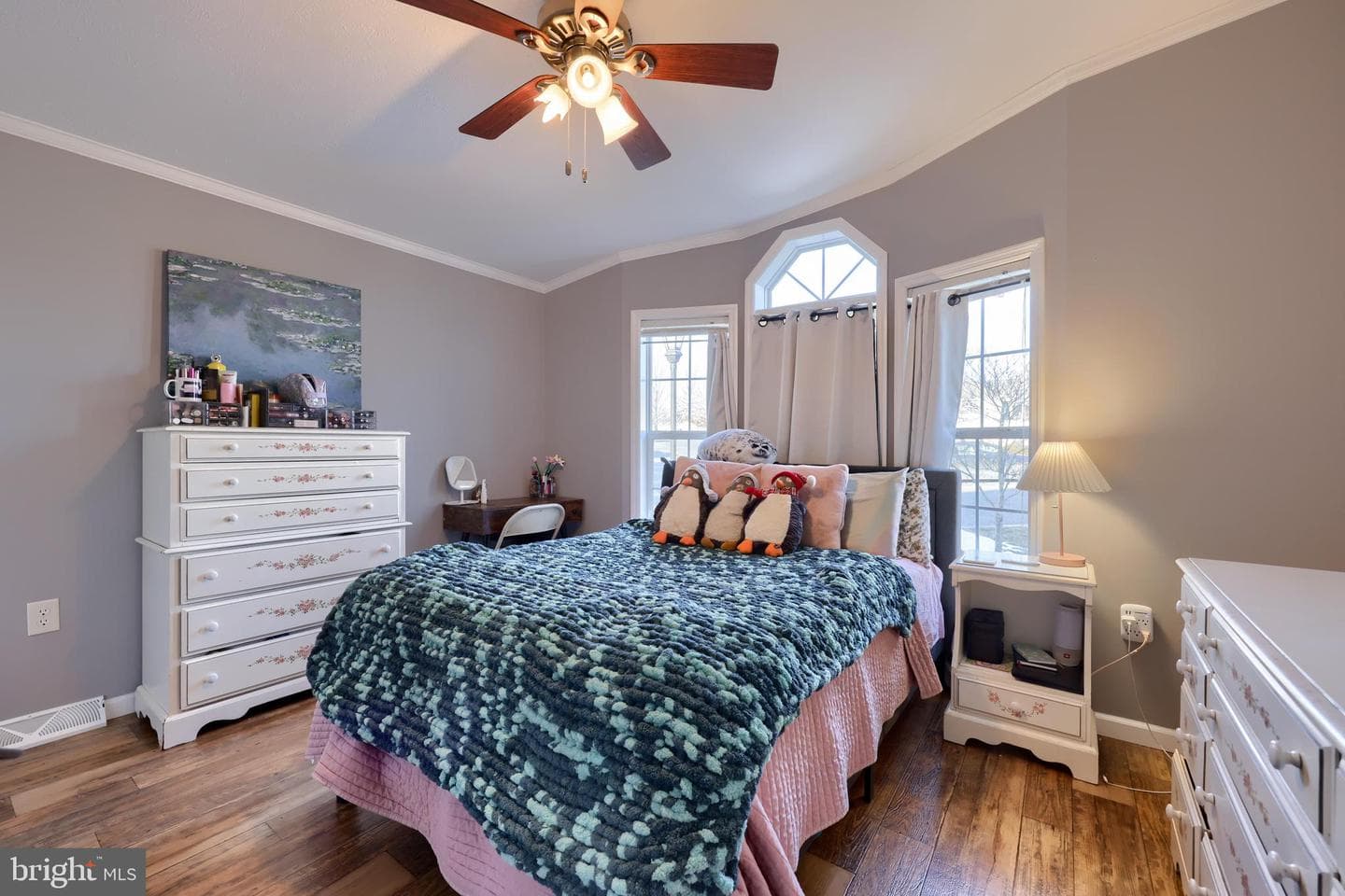 311 Summers Drive photo 17