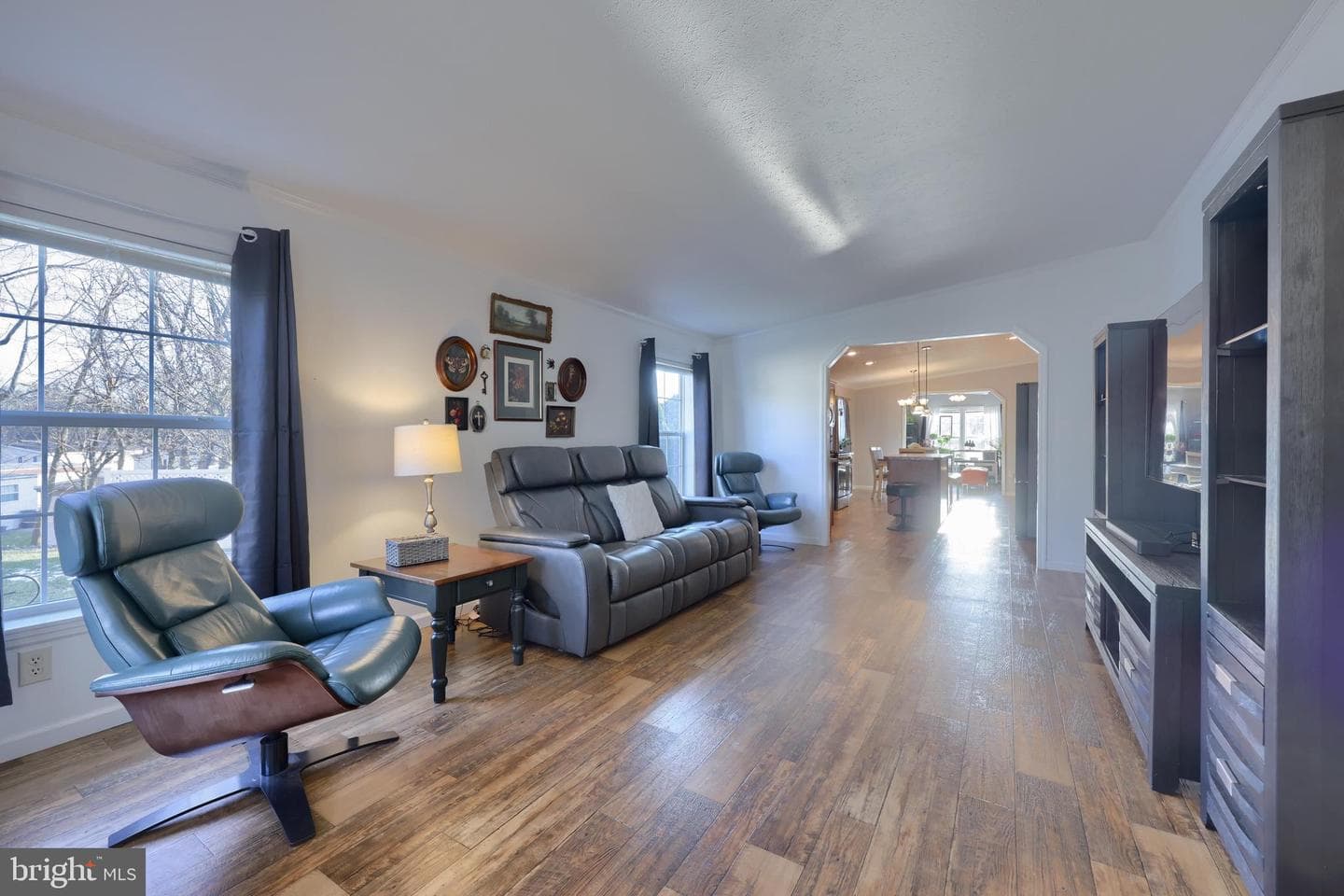 311 Summers Drive photo 5