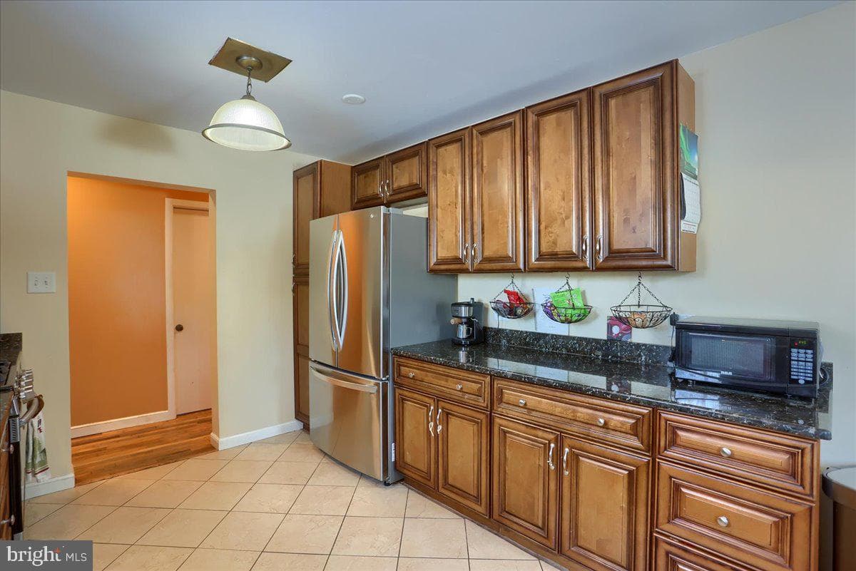 165 Franklin Road photo 9