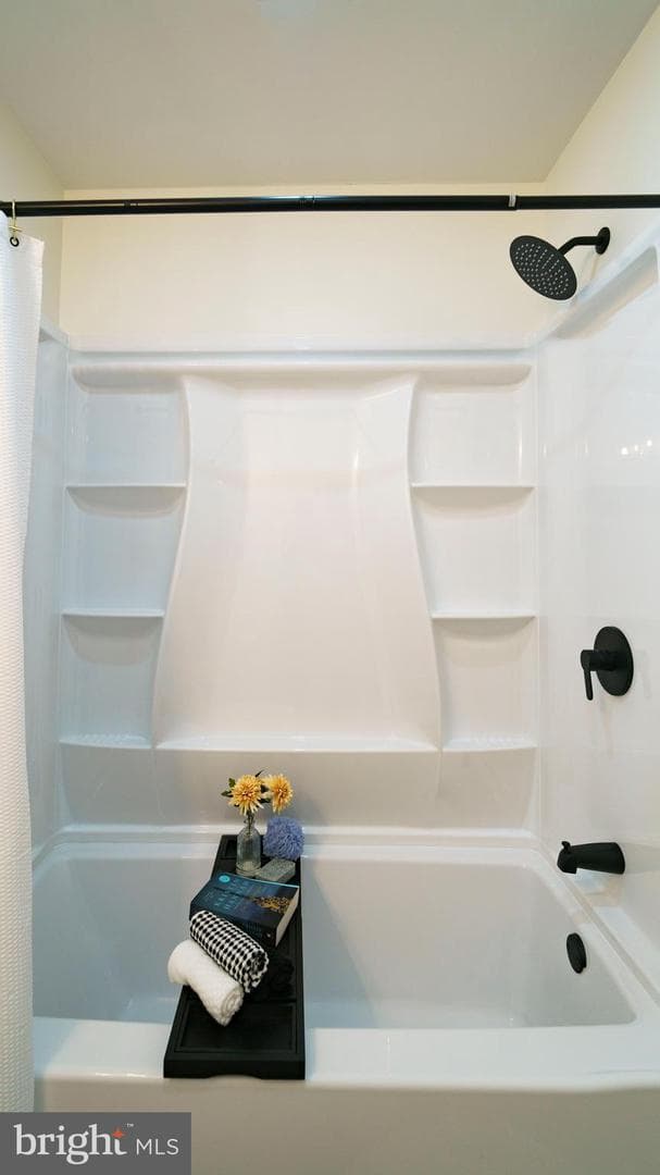 151 Nicholas Road photo 30