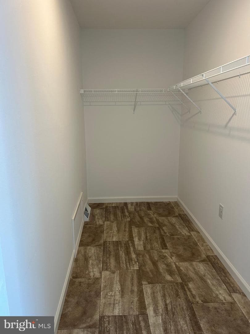 410 Eastwood Lane photo 12