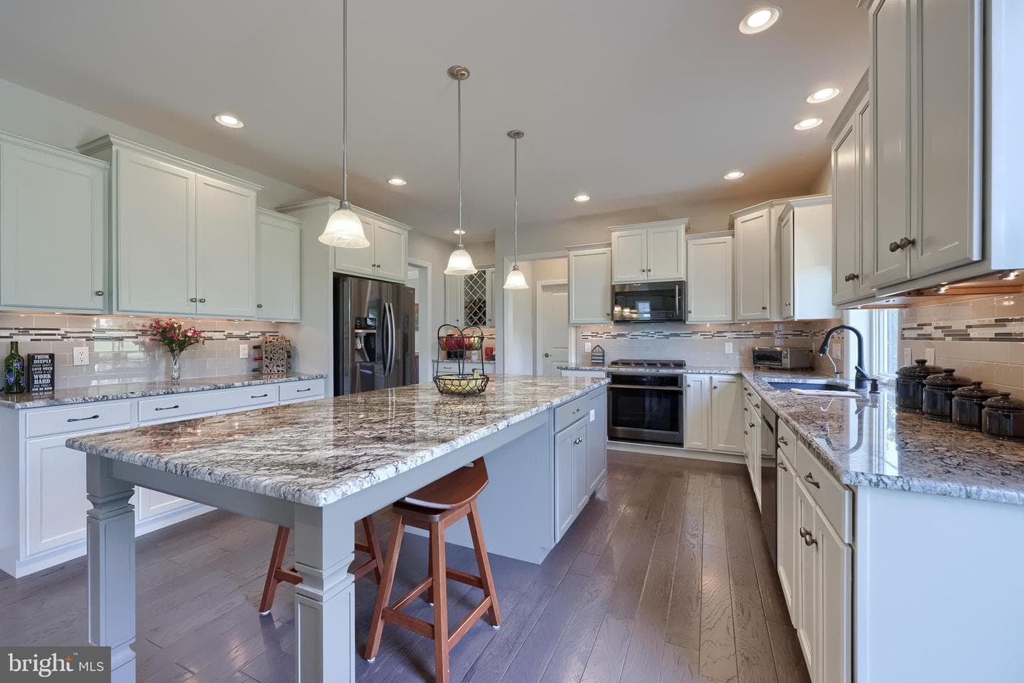 429 E Delp Road photo 19