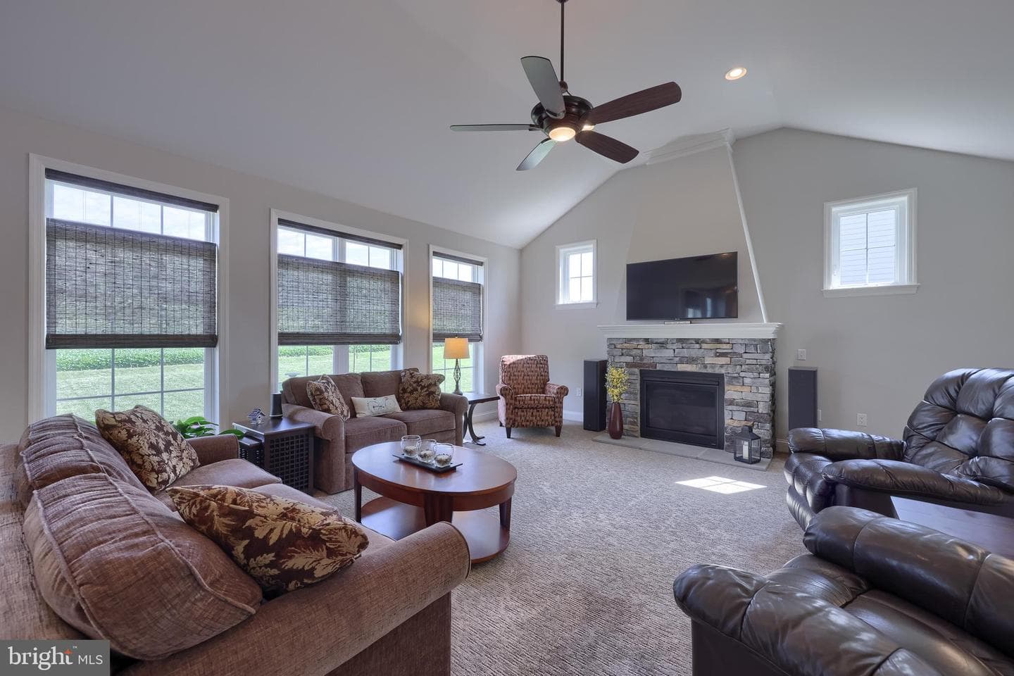 429 E Delp Road photo 27