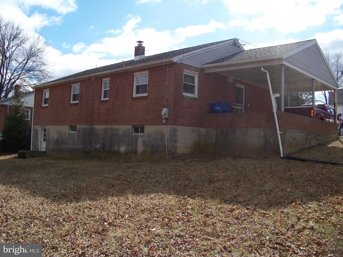 1613 Magnolia Drive photo 4