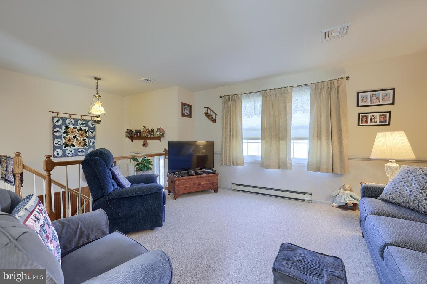 310 Long Lane photo 7