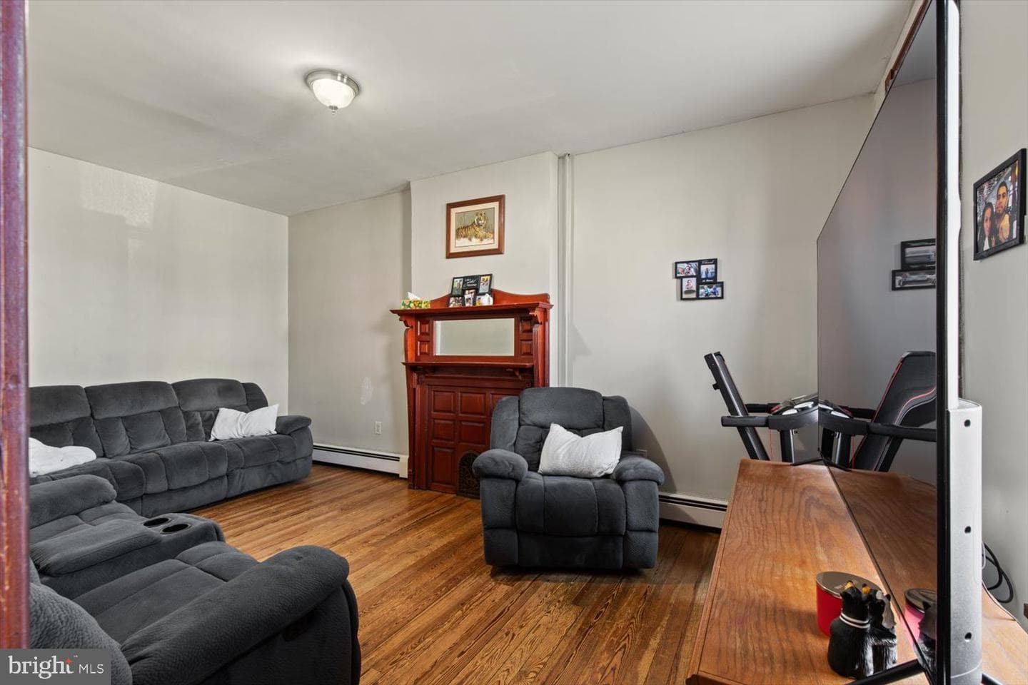 644 Chestnut Street photo 20