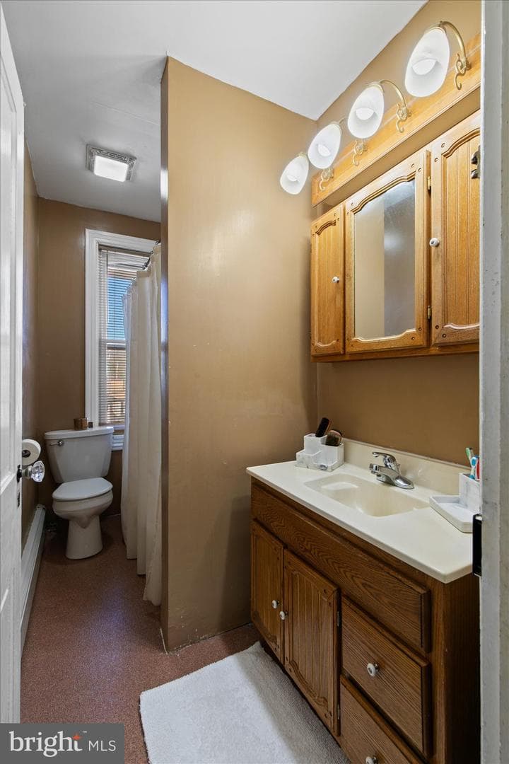 644 Chestnut Street photo 33