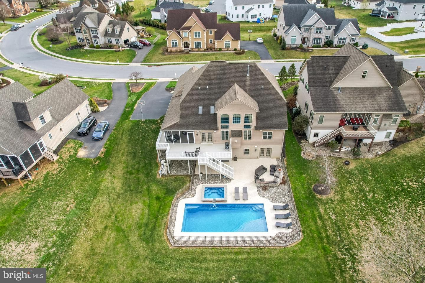 343 Ecker Drive photo 51