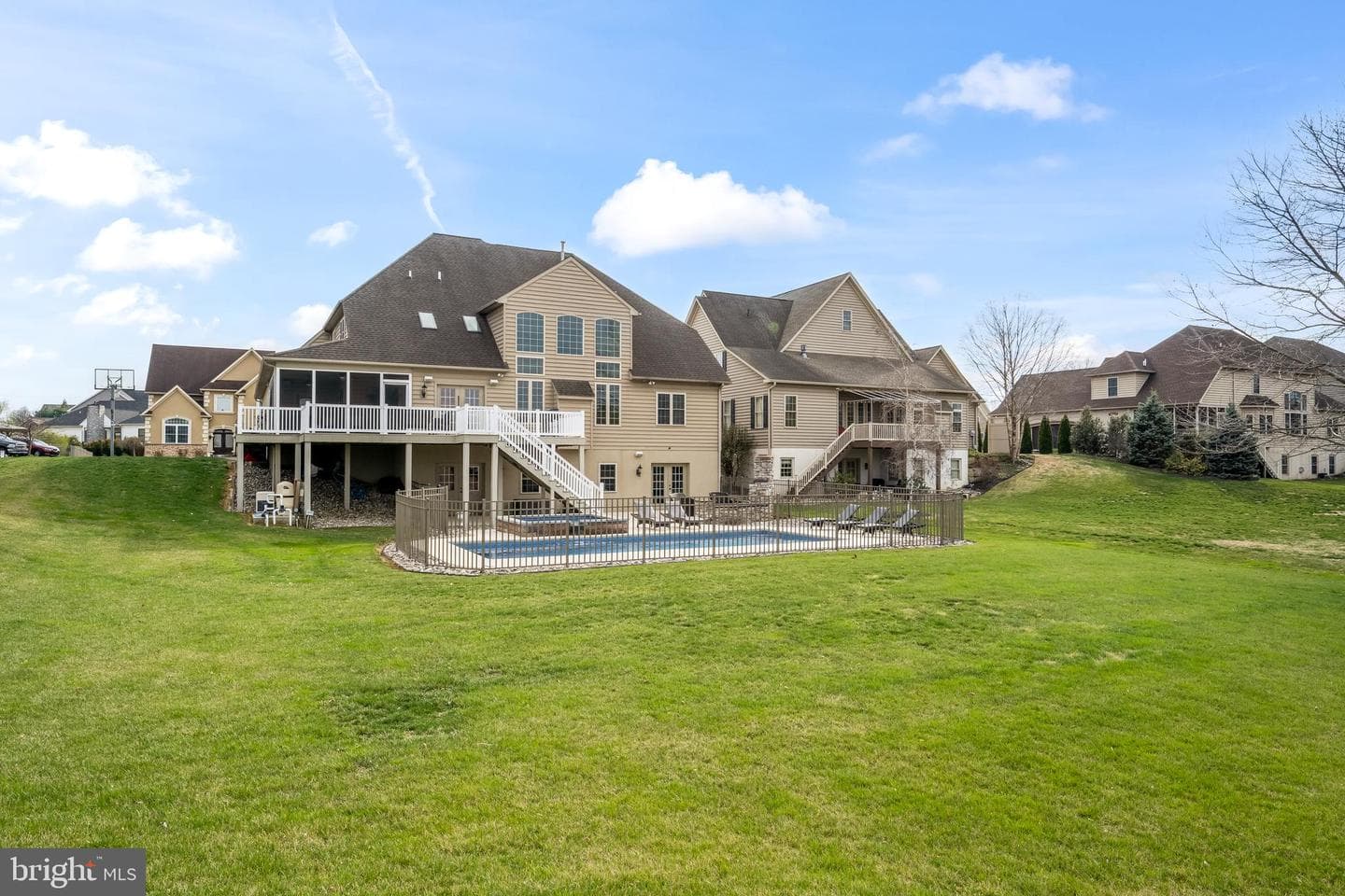 343 Ecker Drive photo 54
