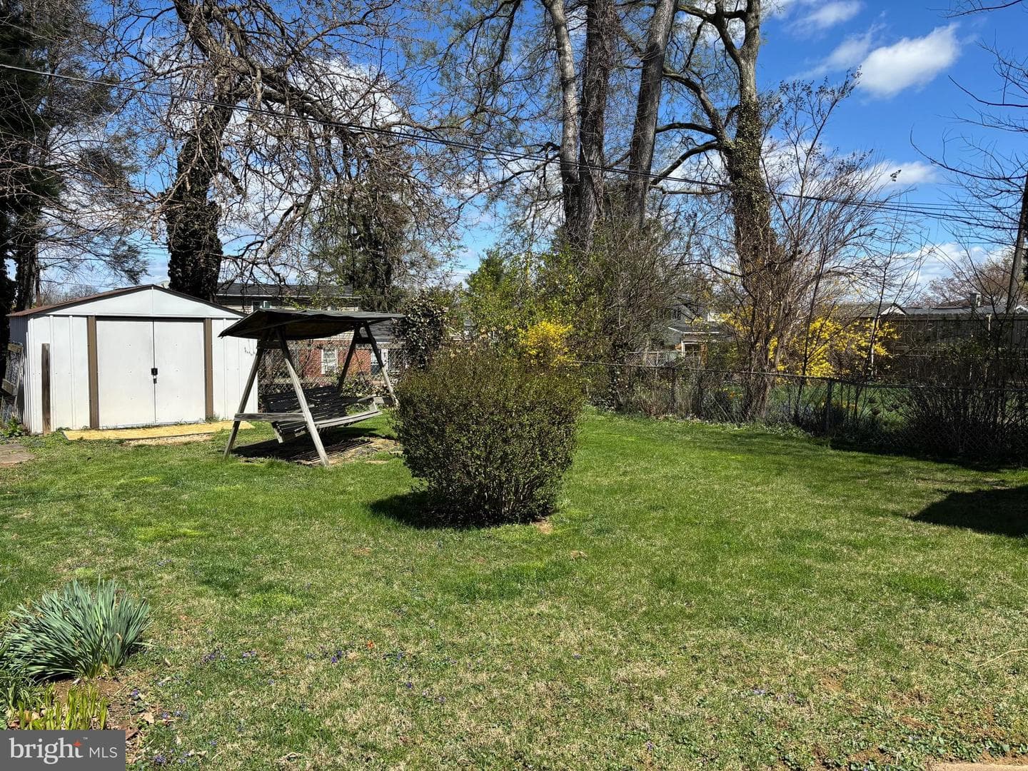 1819 Hemlock Road photo 36