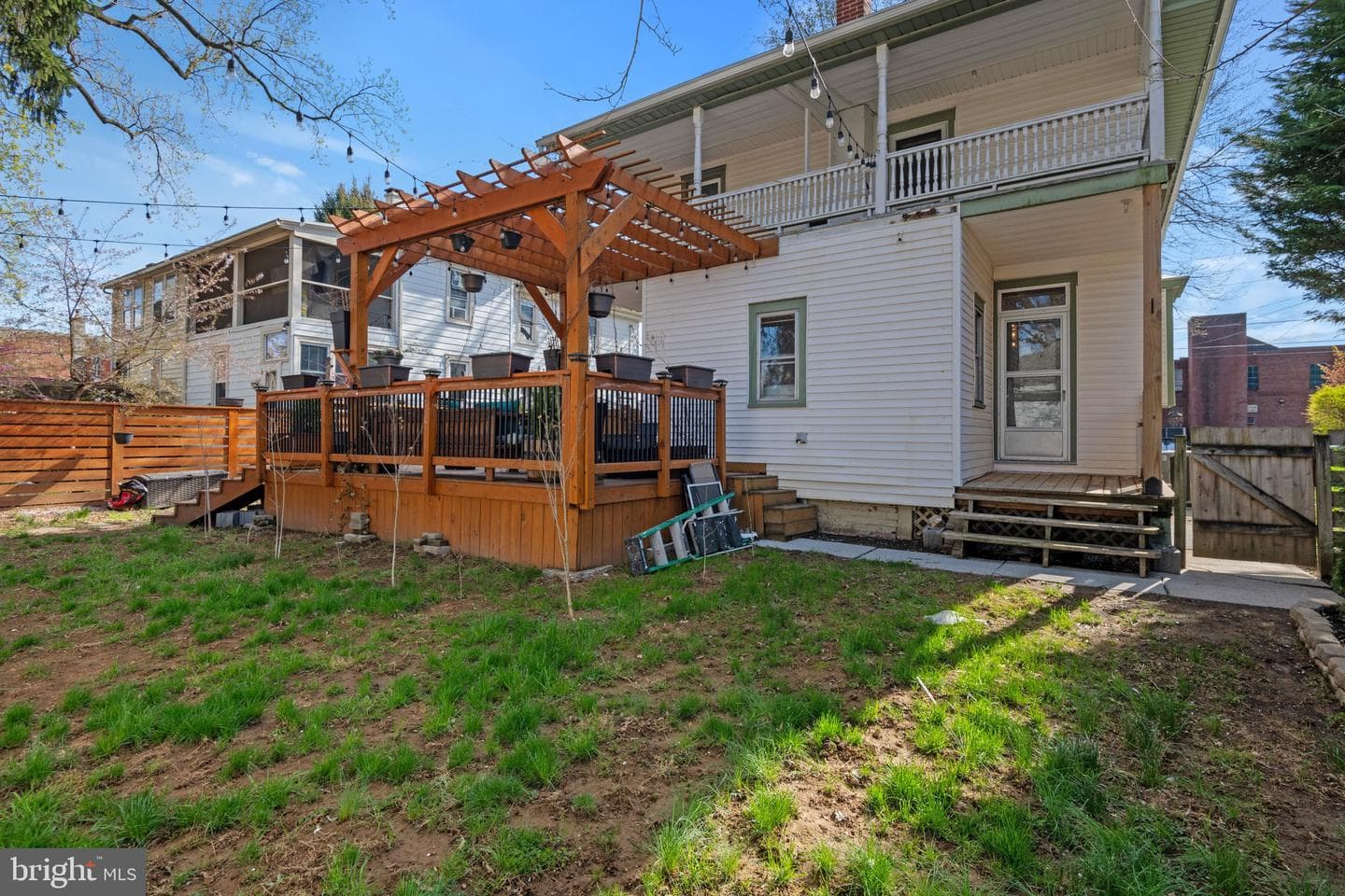 109 S Hazel Street photo 40