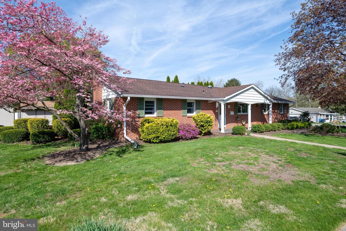 18 Oaklawn Boulevard photo 3