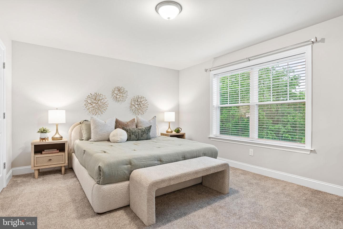 33 Coastal Avenue photo 34