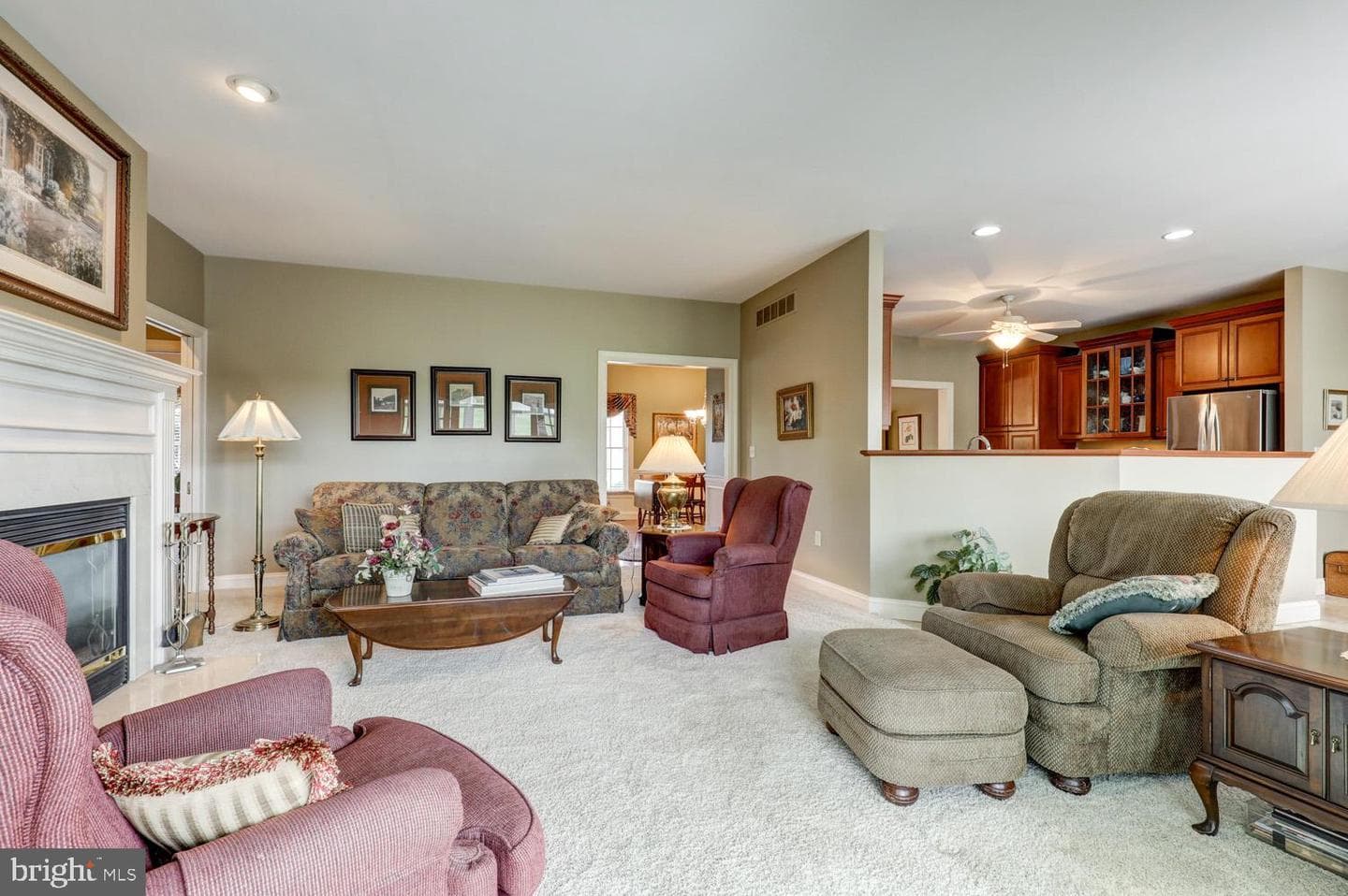 305 Miller Street photo 36