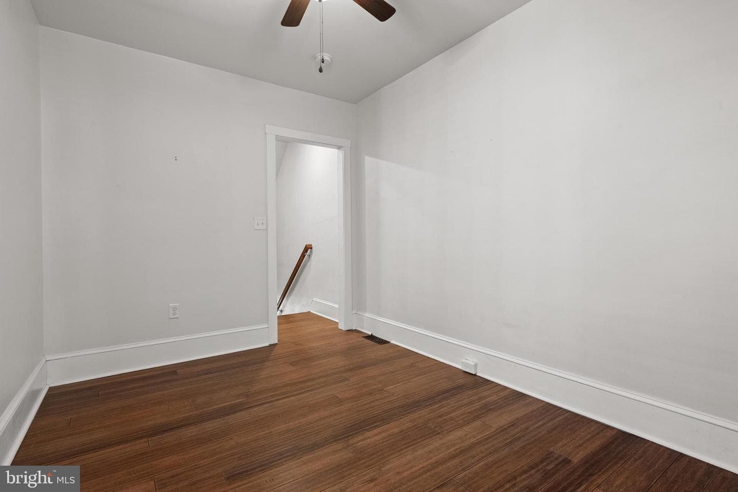 345 E Ross Street photo 27