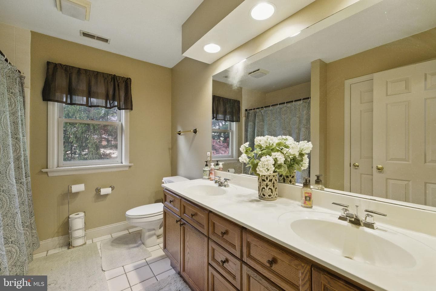 1396 John Adams Drive photo 28