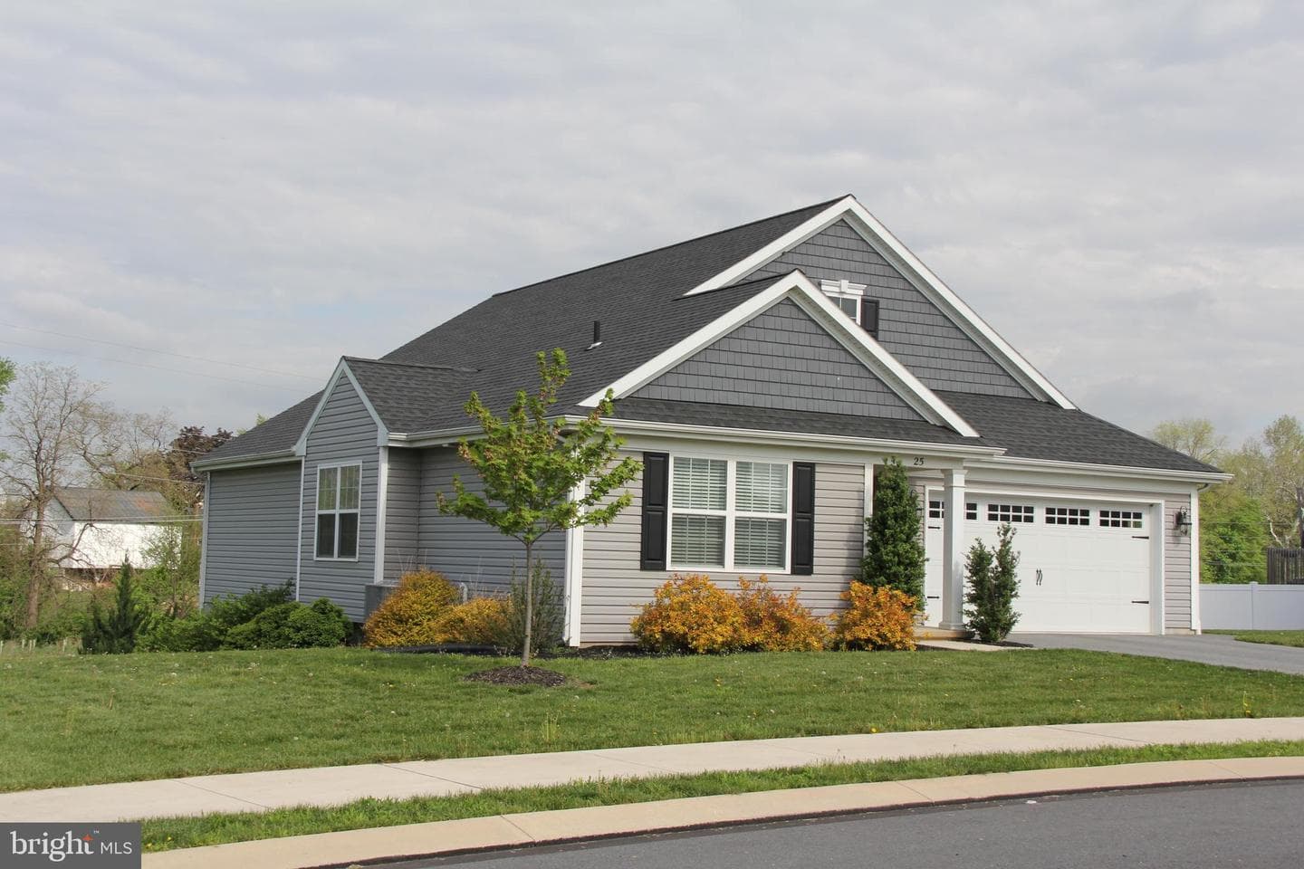 25 Amber Lane photo 8