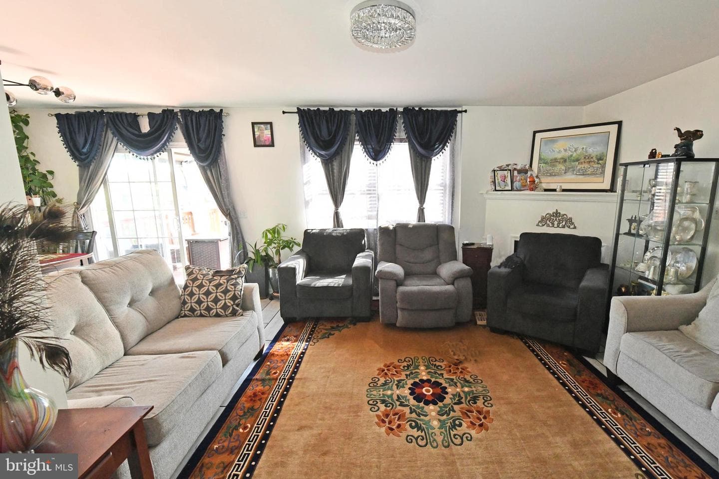 1117 Sterling Place photo 5