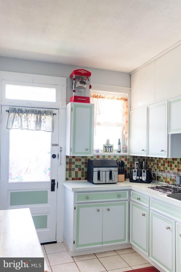 26 E Liberty Street photo 19