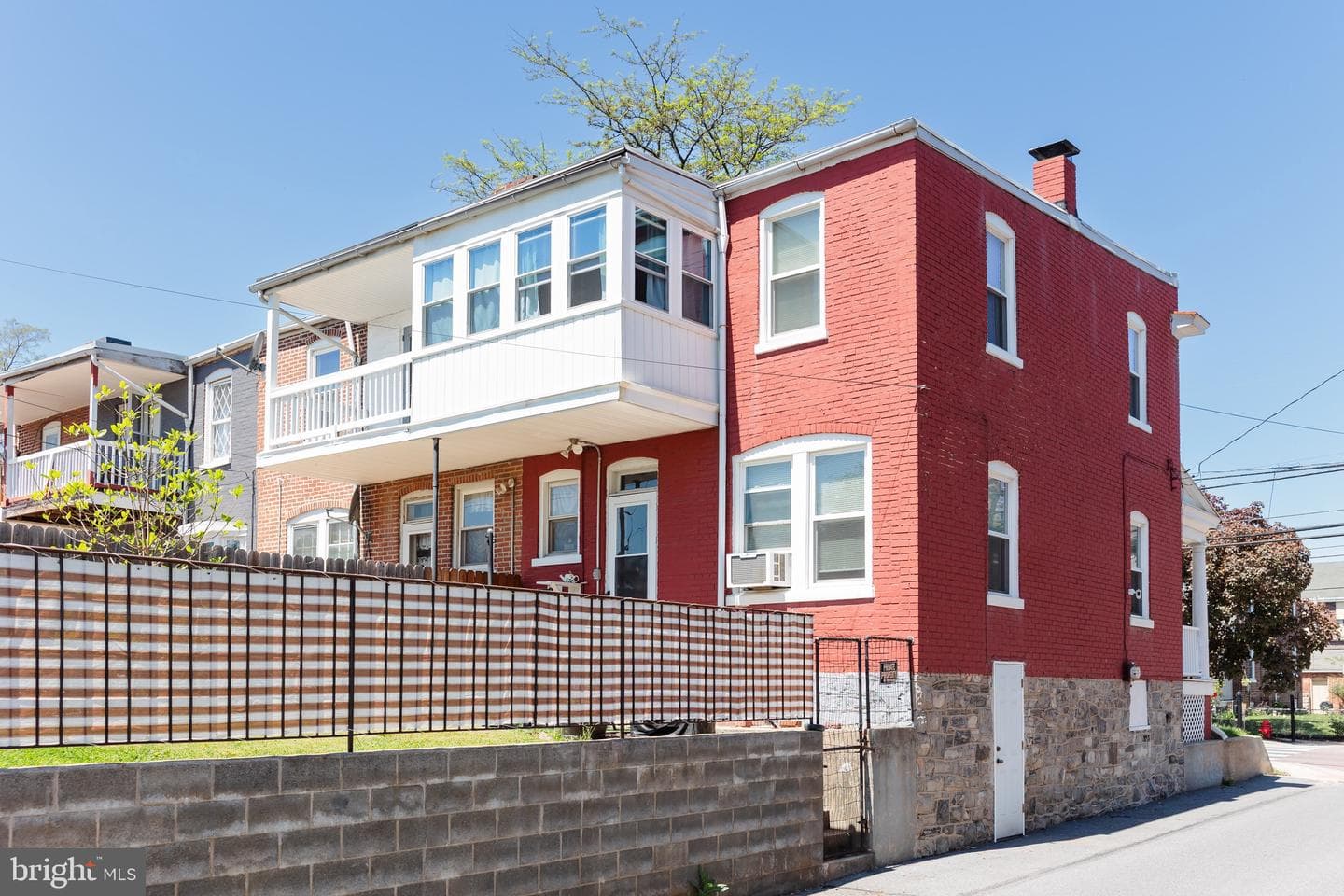 26 E Liberty Street photo 7