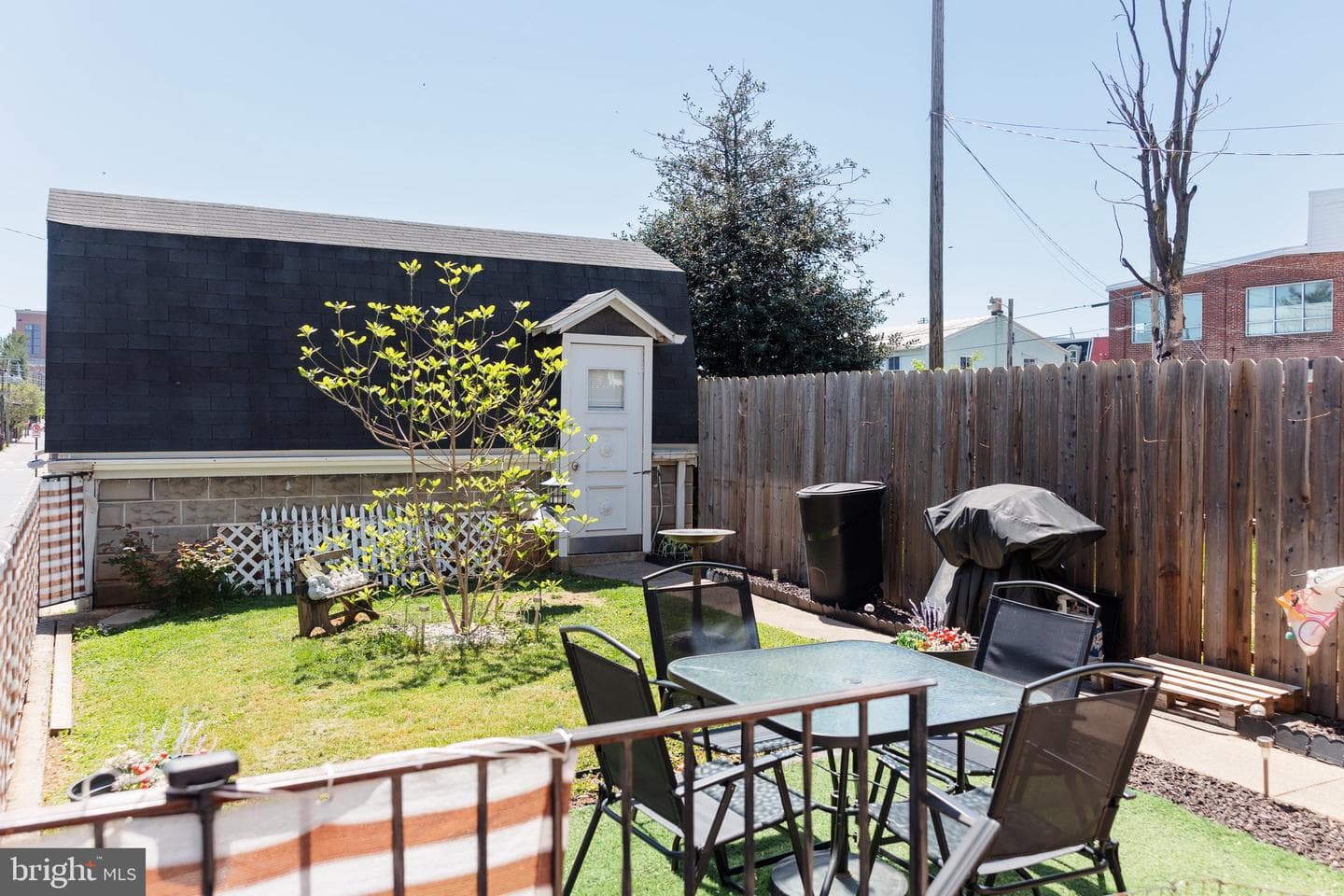 26 E Liberty Street photo 9