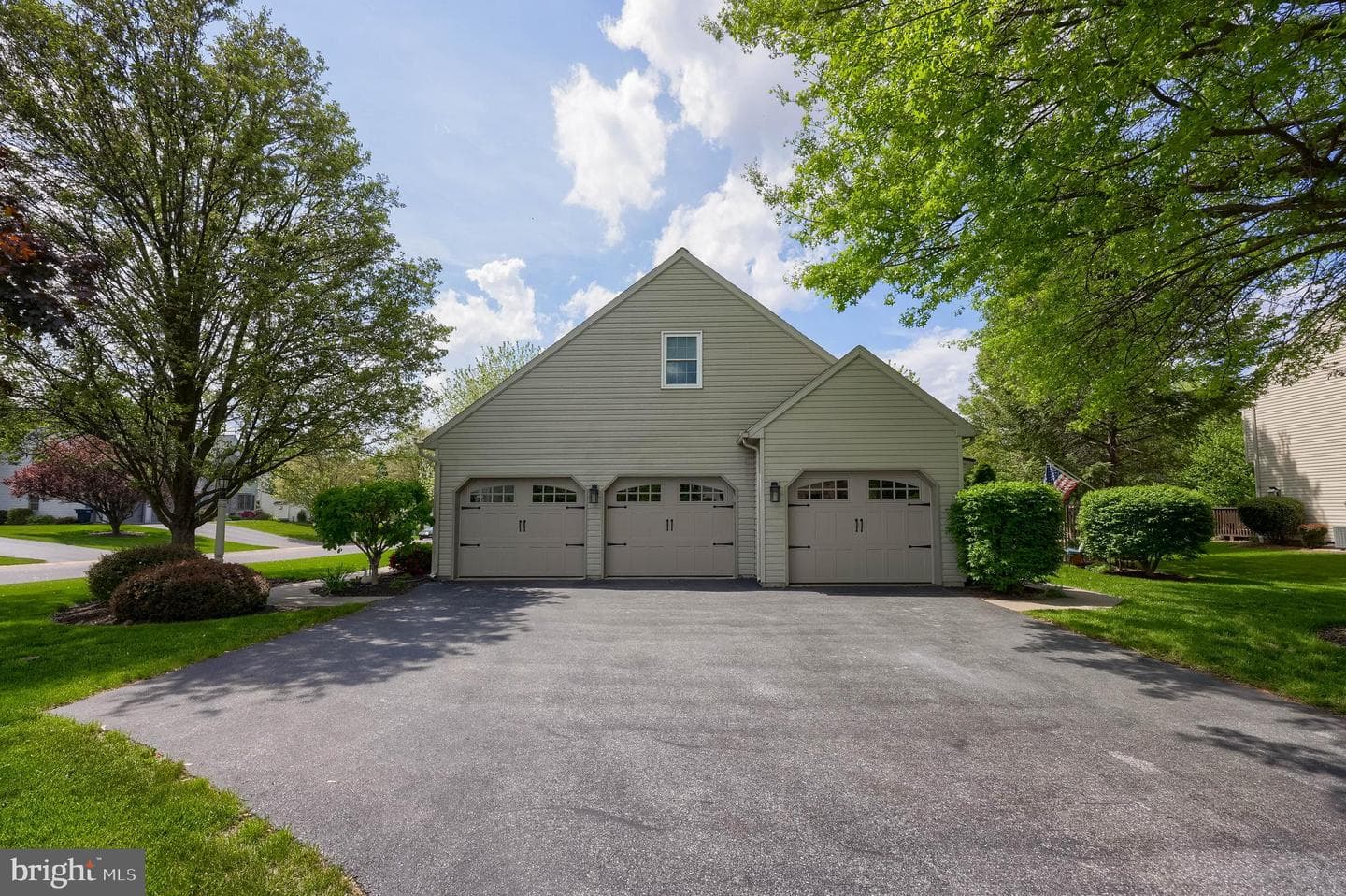 315 Royal Hunt Way photo 65