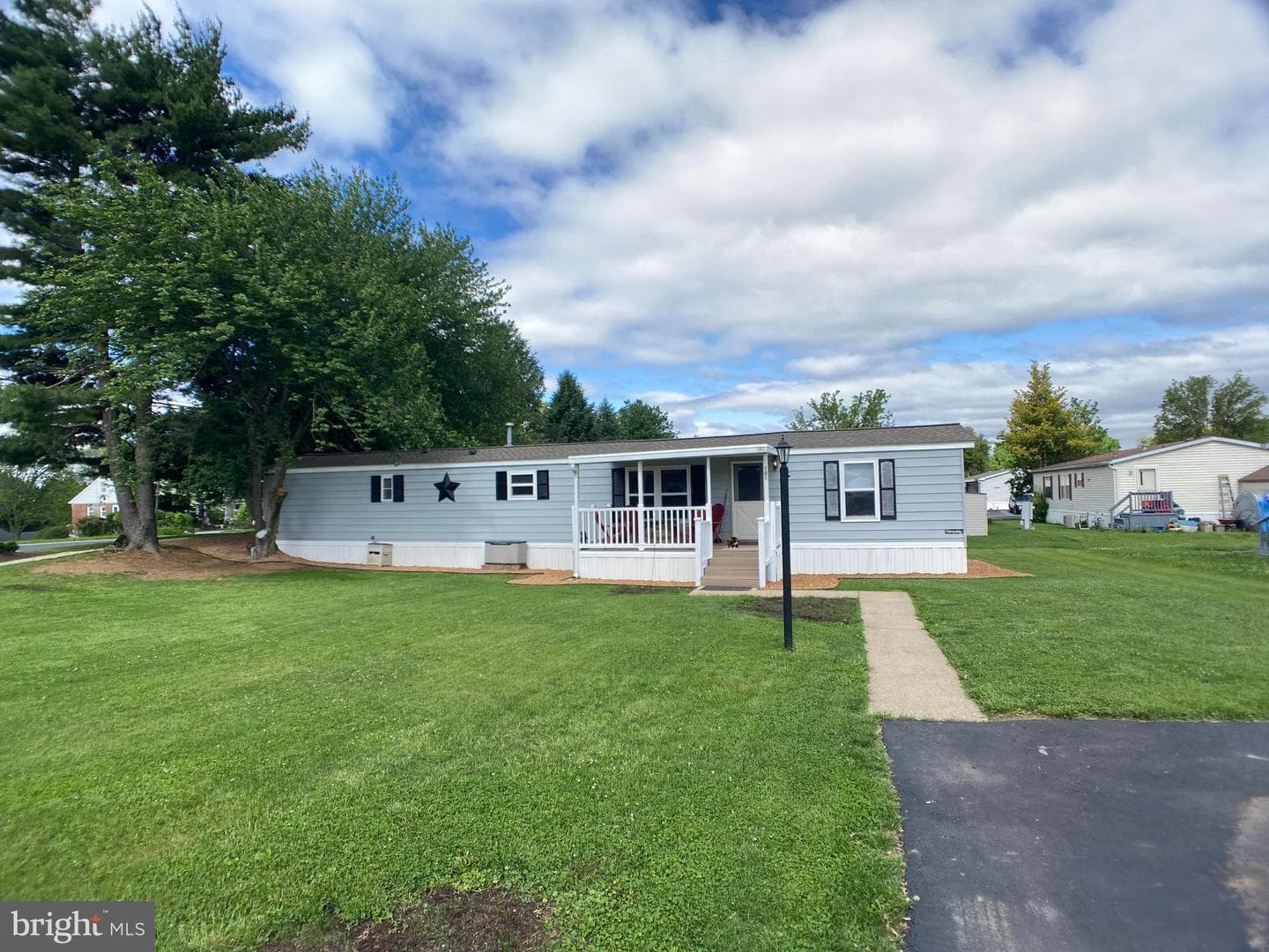 101 Grouse Drive photo 2