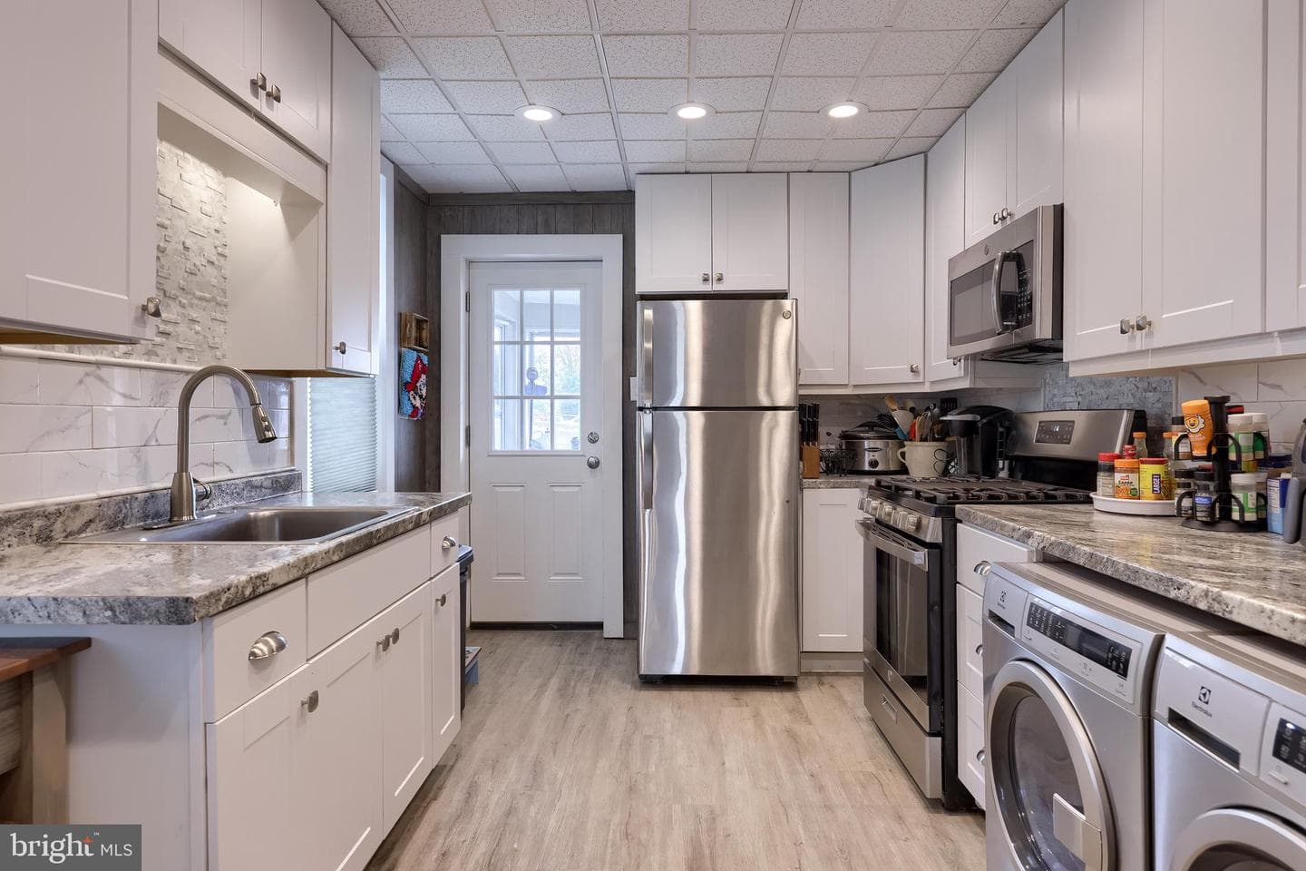 114 Walnut Street photo 7