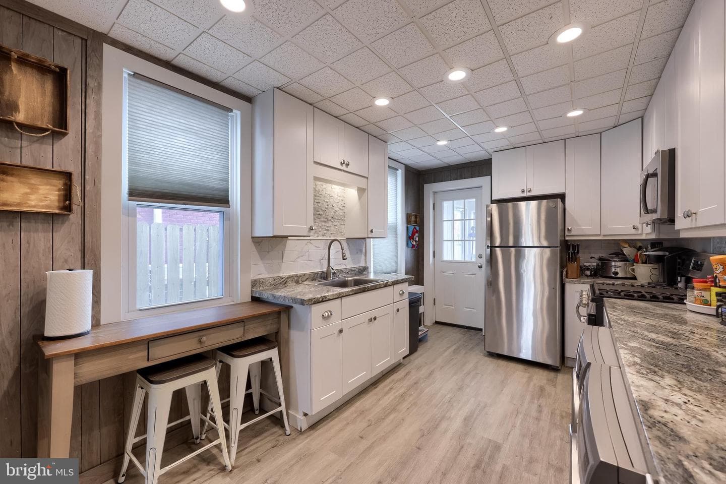 114 Walnut Street photo 8