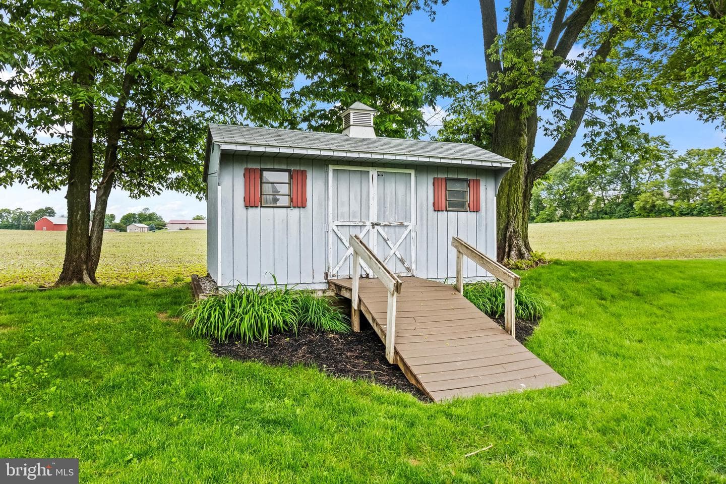 33 Rosewood Lane photo 37