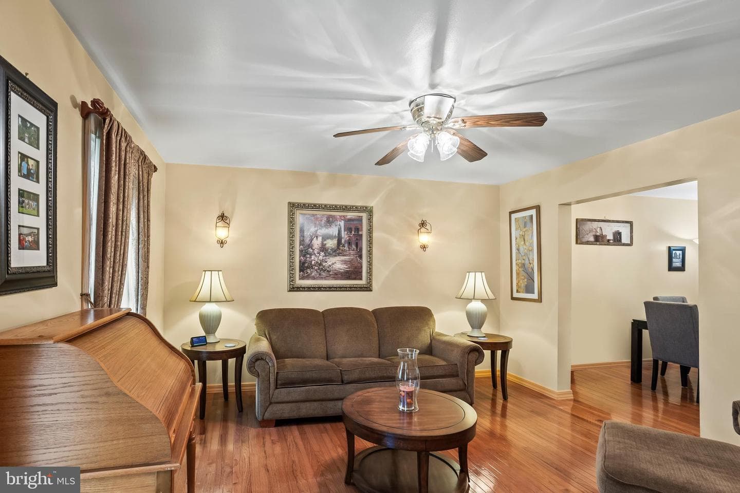 33 Rosewood Lane photo 9