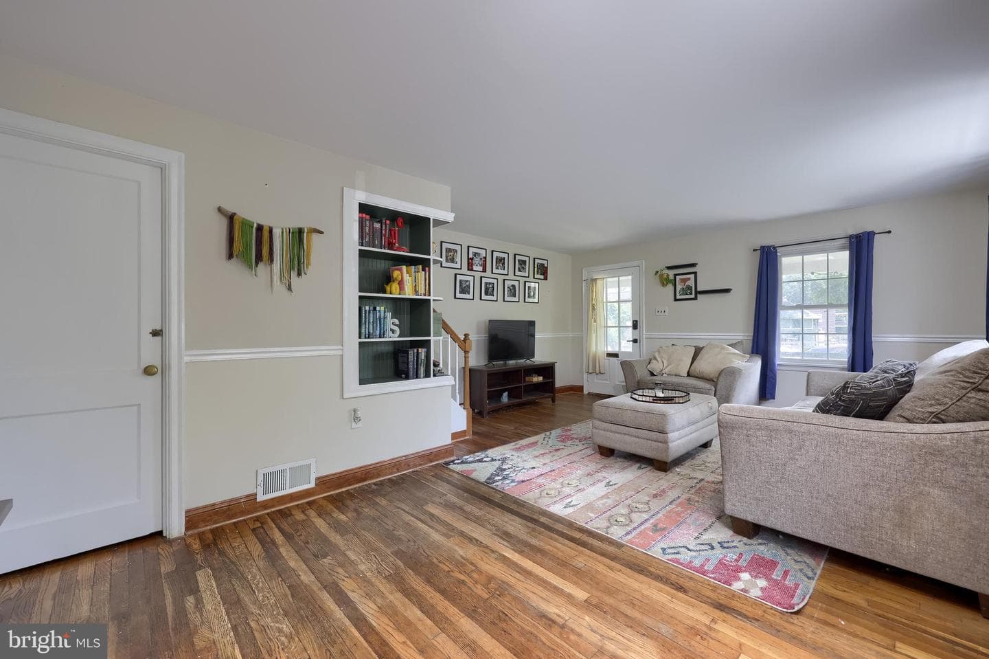 110 Nassau Road photo 9