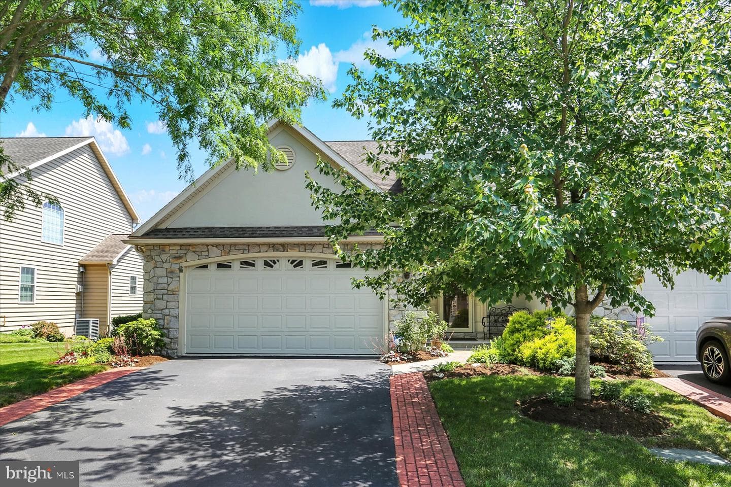 1316 Willow Creek Drive photo 39