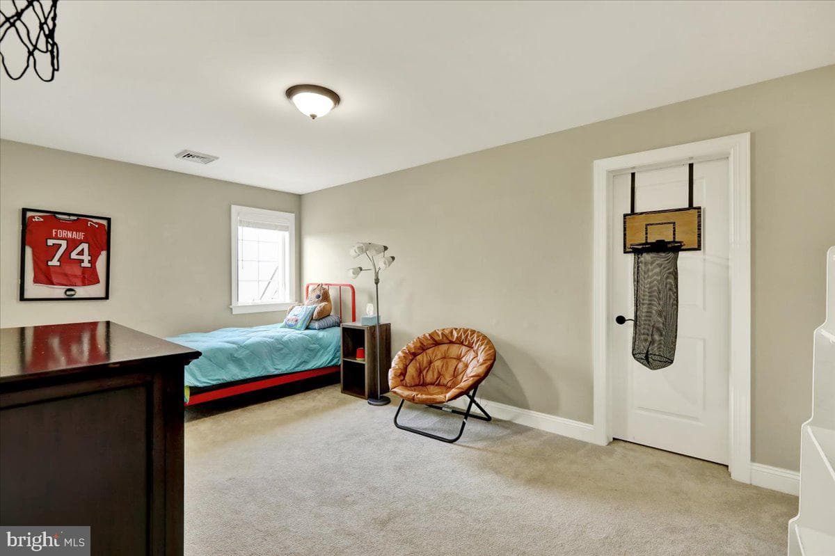 464 Greenhedge Drive photo 42