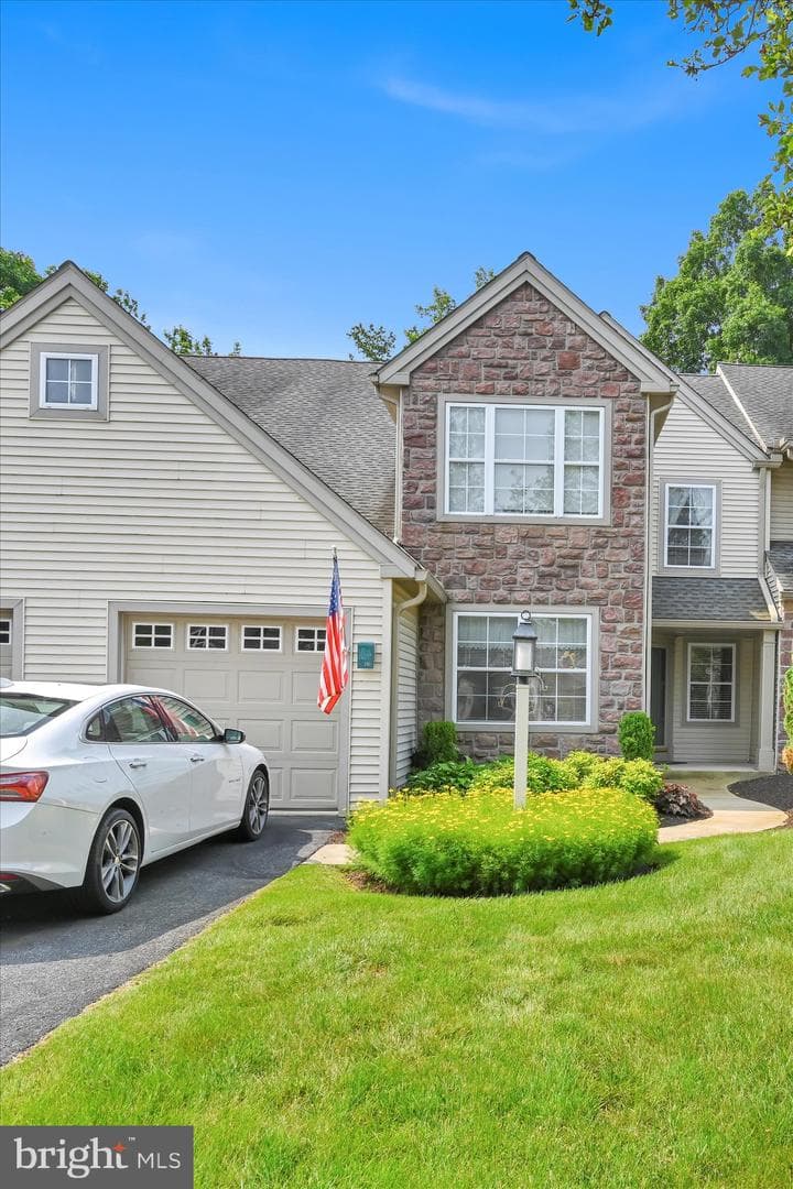 116 Hawk Valley Lane photo 3