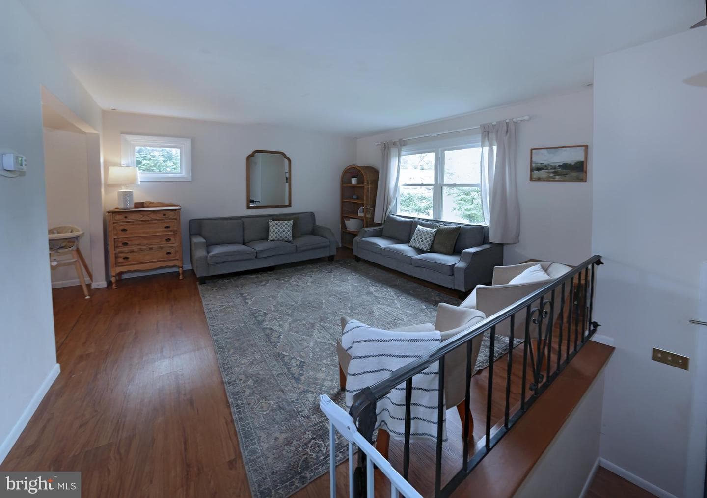 3824 Hillcrest Drive photo 14
