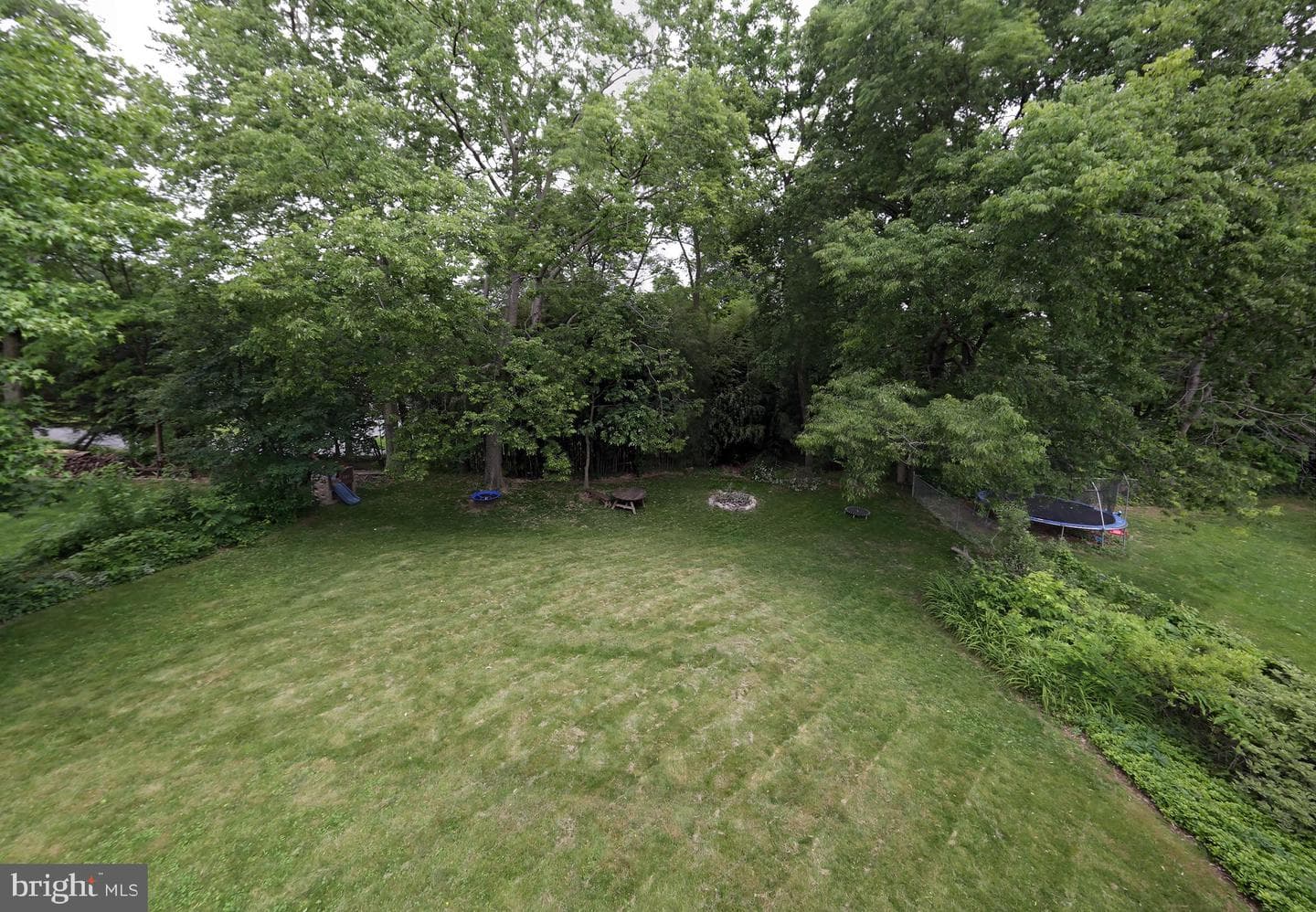 3824 Hillcrest Drive photo 36