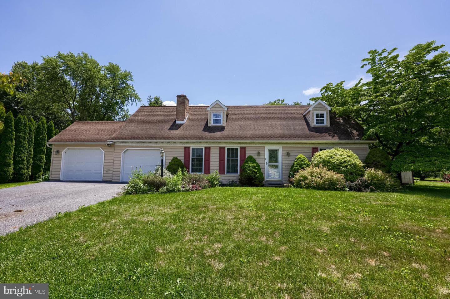 1549 Willoughby Circle photo 1