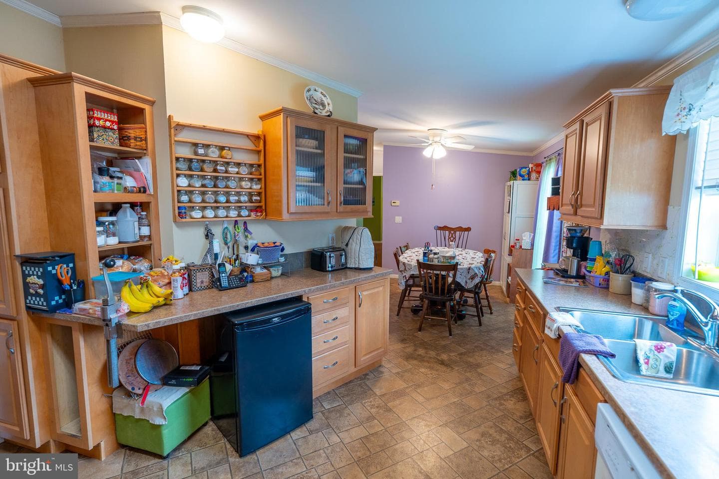 688 Hopeland Road photo 13