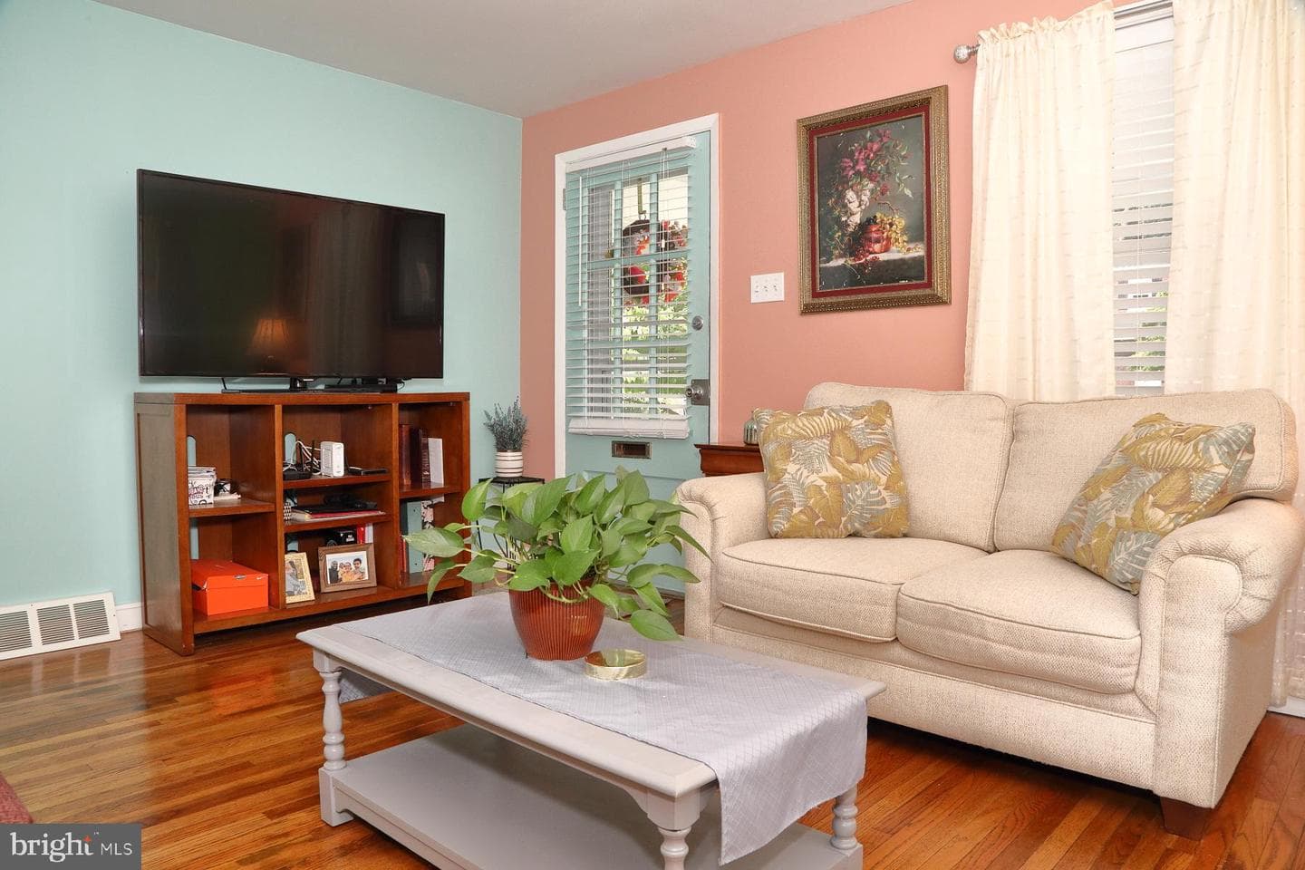 1145 Jamaica Road photo 18