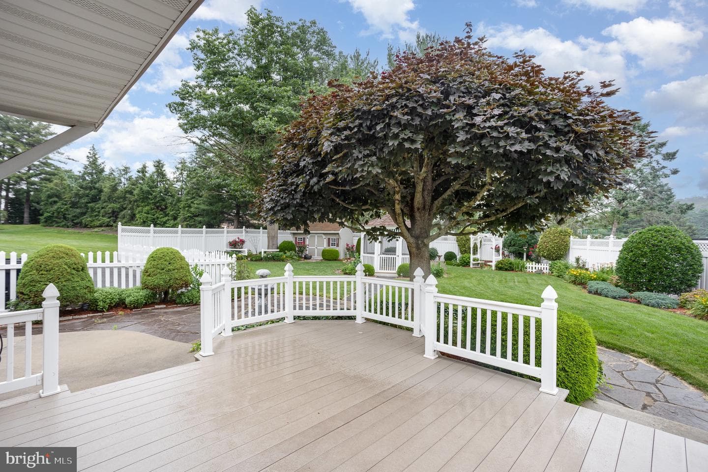247 Miller Road photo 2