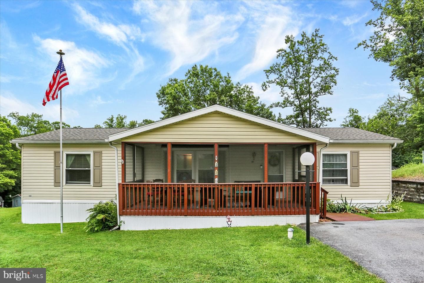 175 Sun Valley Road photo 1