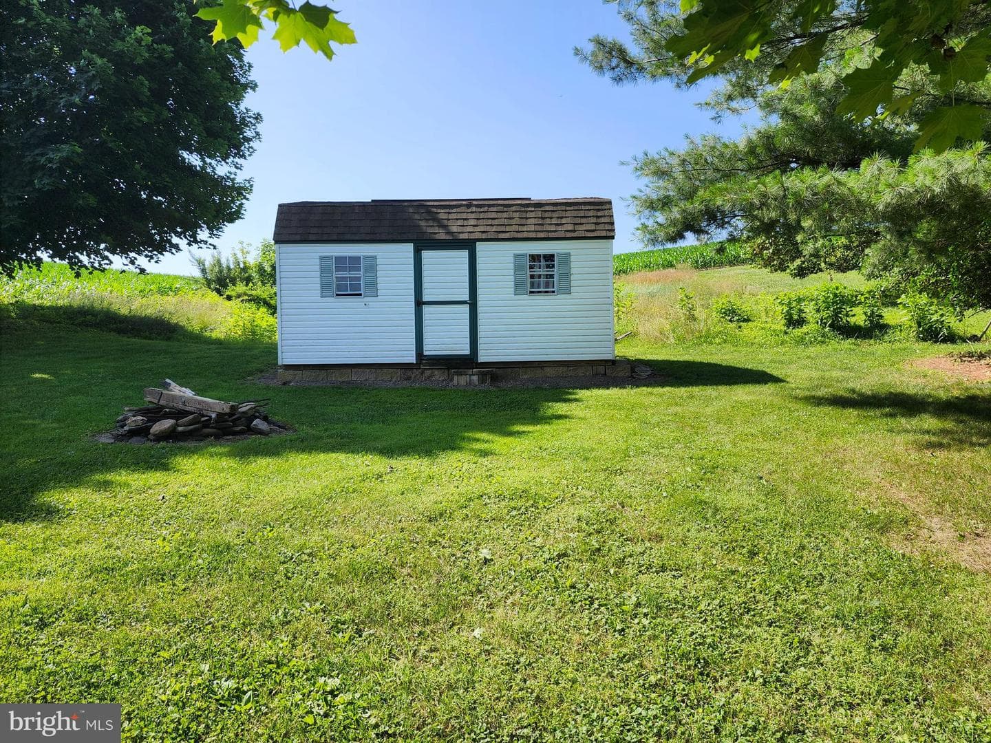 318 Long Lane photo 20