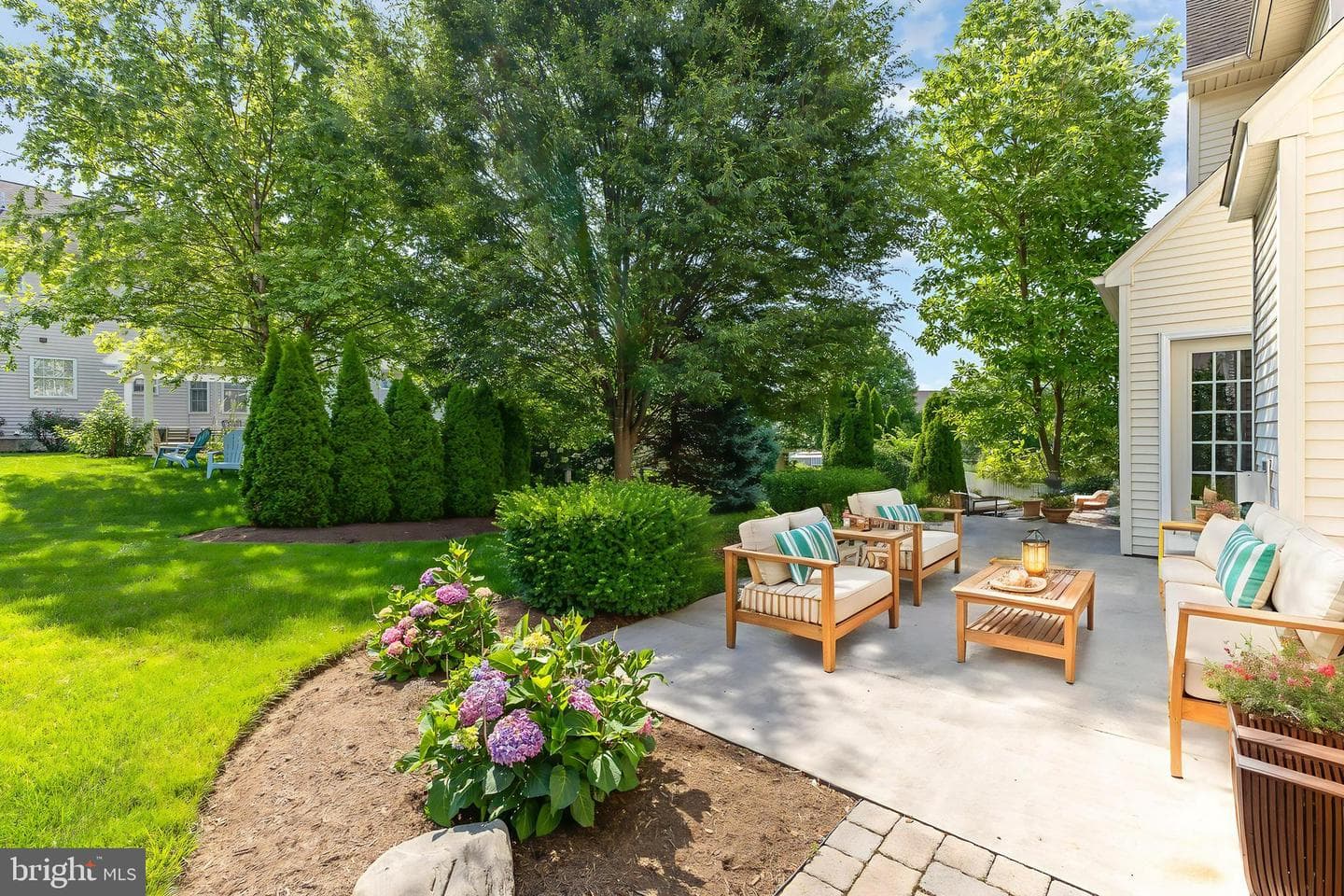 317 Cobblers Court photo 4
