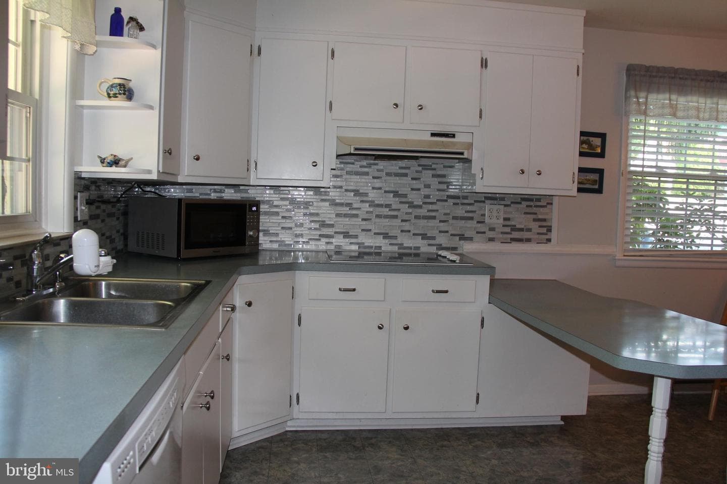 456 Lincoln Avenue photo 9