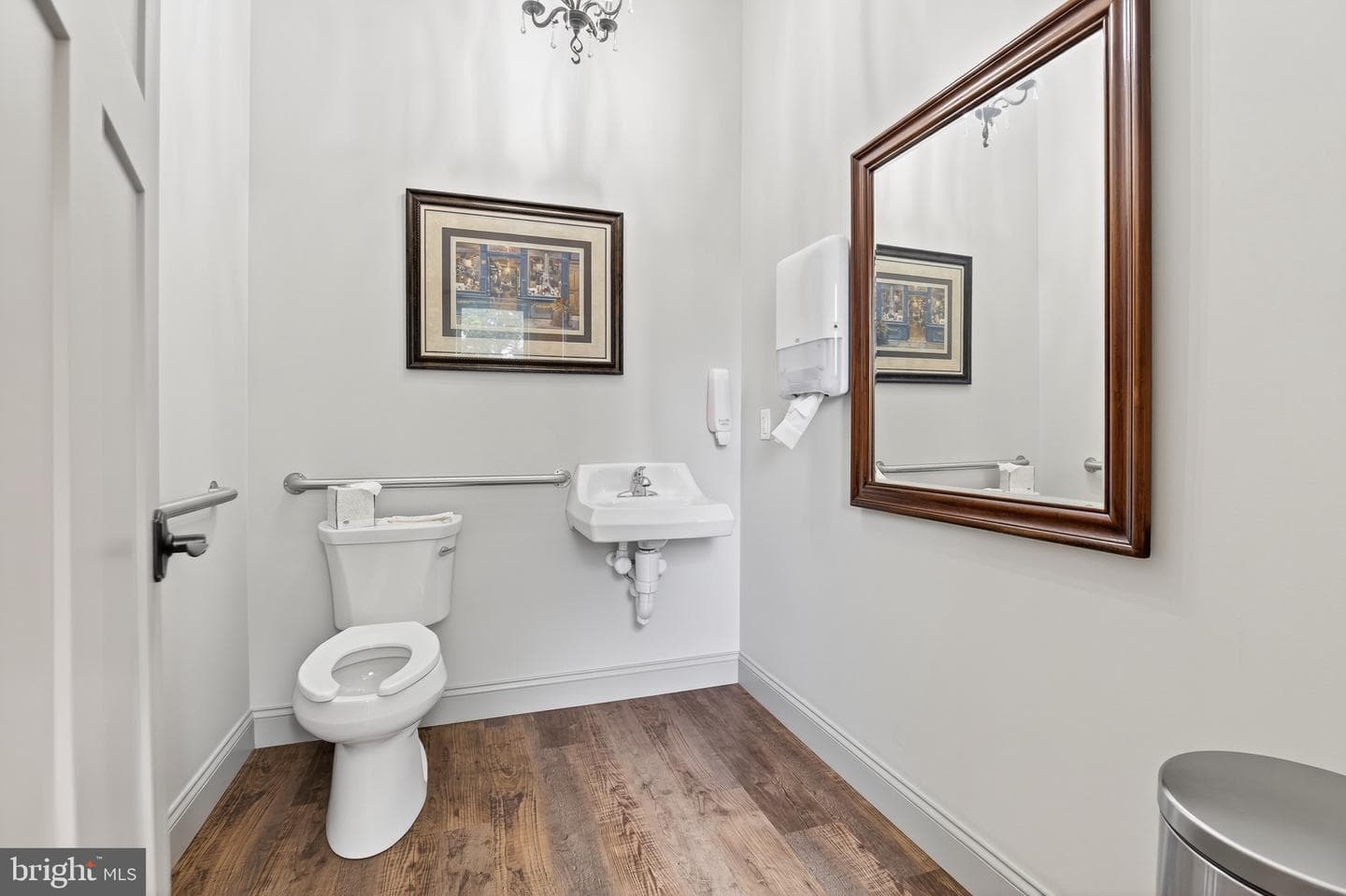 1505 Newport Road photo 102