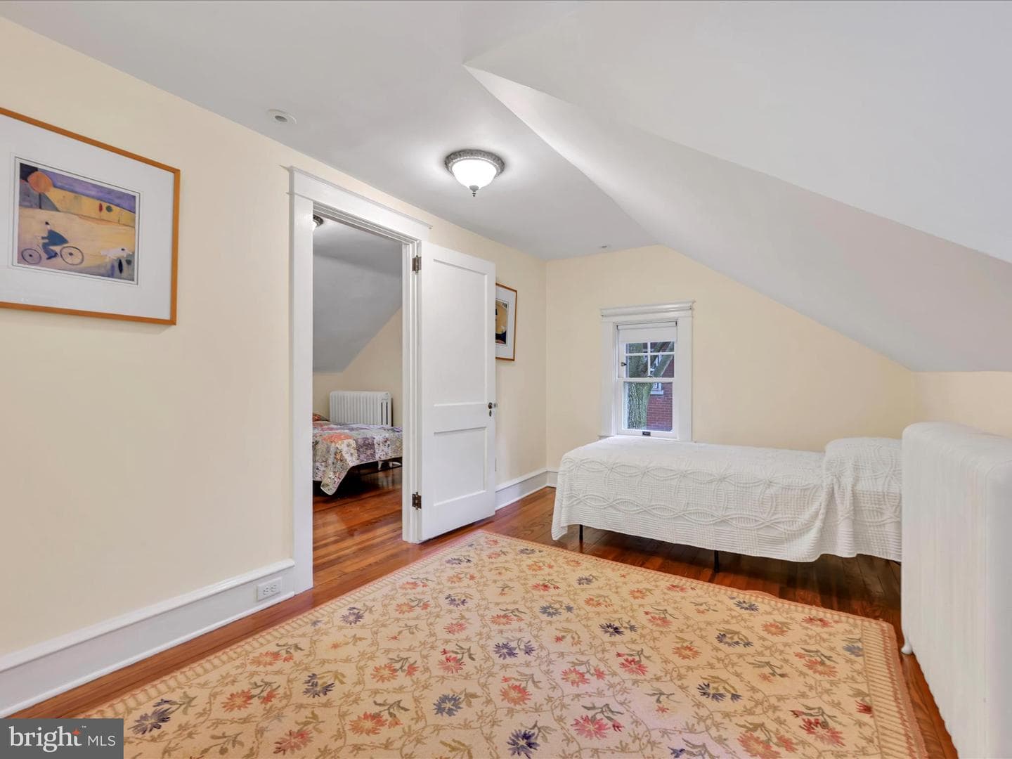 528 State Street photo 24