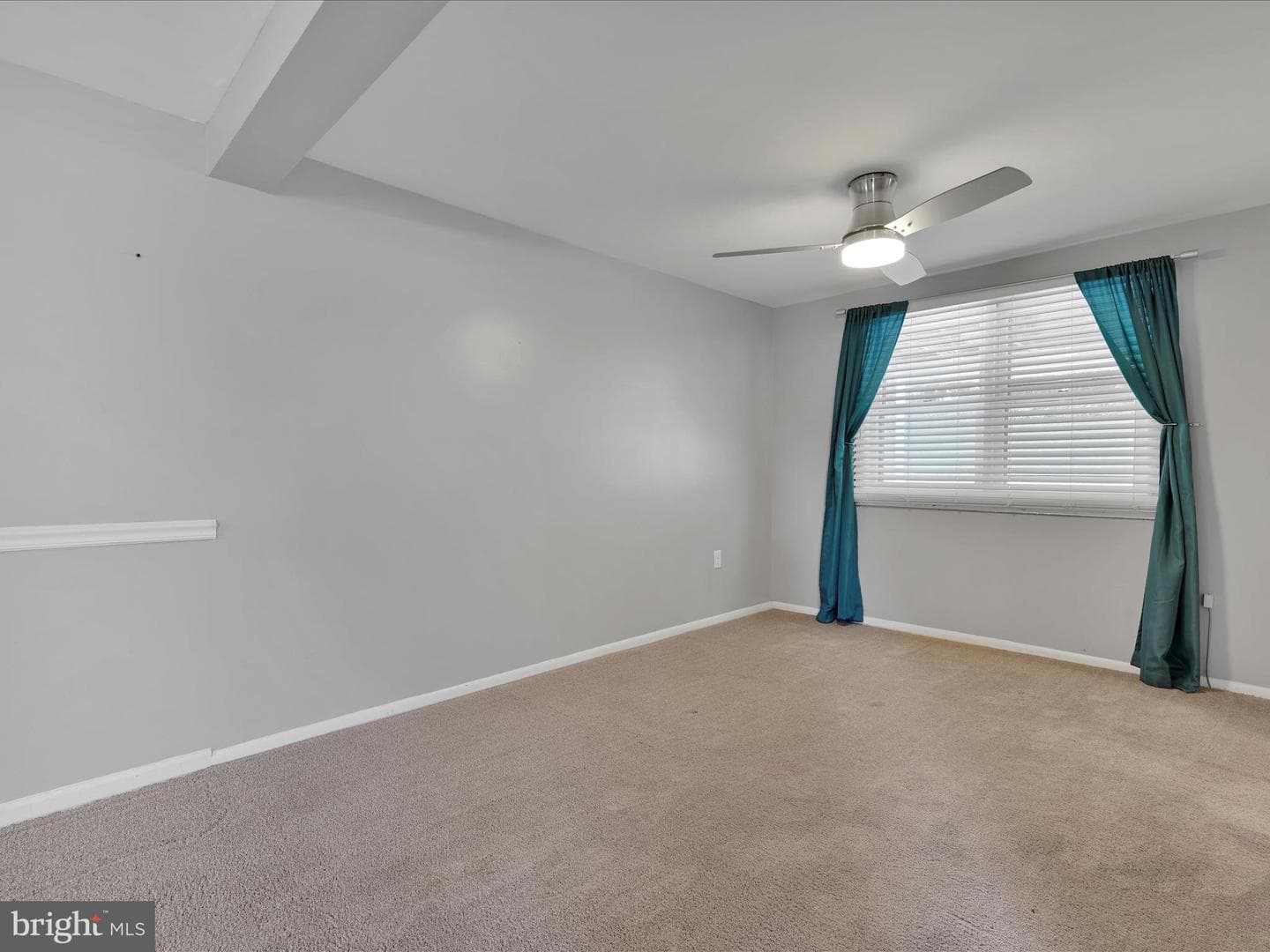 163 Irene Avenue photo 12